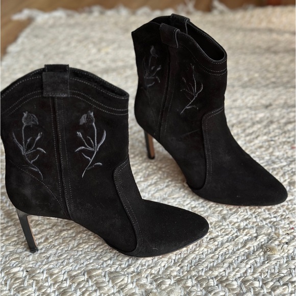 ba&sh Caitlin ankle booties in suede black. Size 37 - Picture 15 of 15